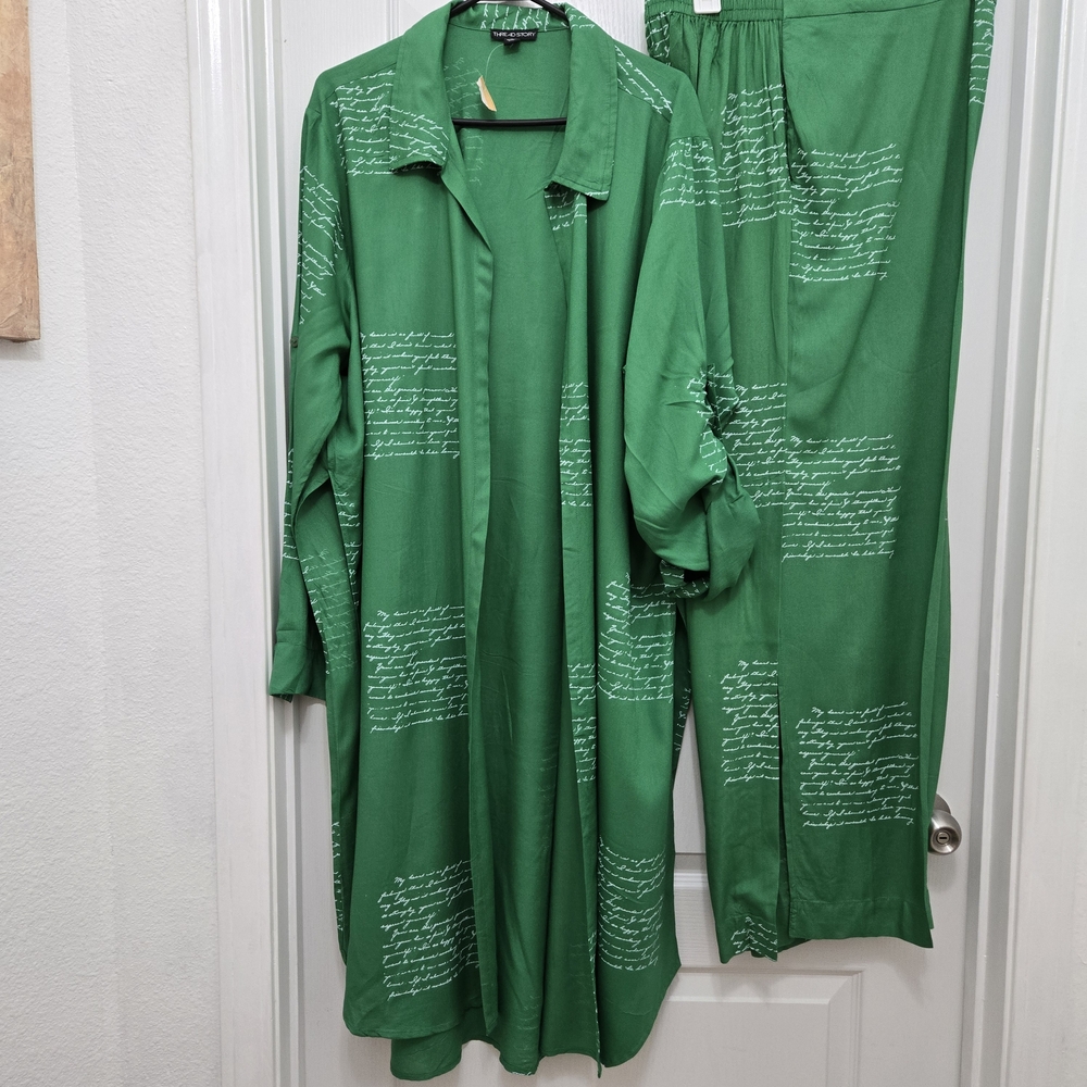 PS1001 ThreadStory Green Women's Writig Print  Pantsuit Set